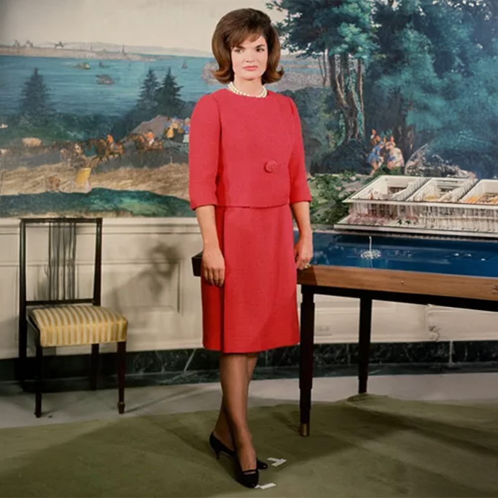 Jacqueline Kennedy - Dramatic Classic